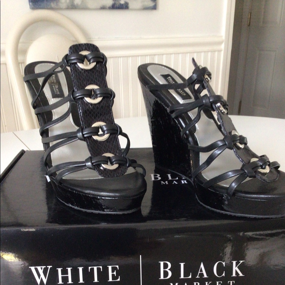 White House Black Market wedge Sandal